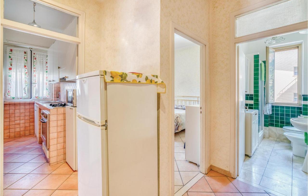 Gorgeous Apartment In Ladispoli Rm With Wifi Exteriér fotografie