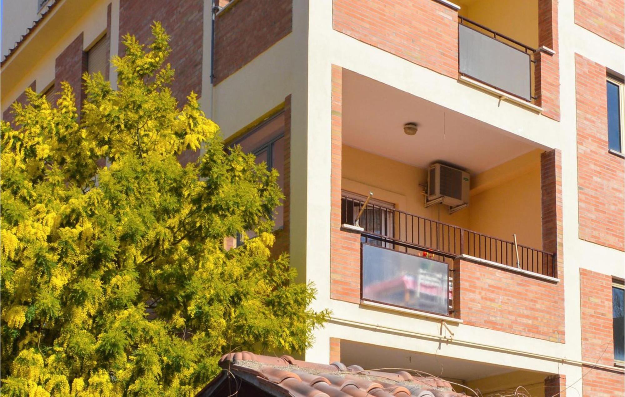 Gorgeous Apartment In Ladispoli Rm With Wifi Exteriér fotografie